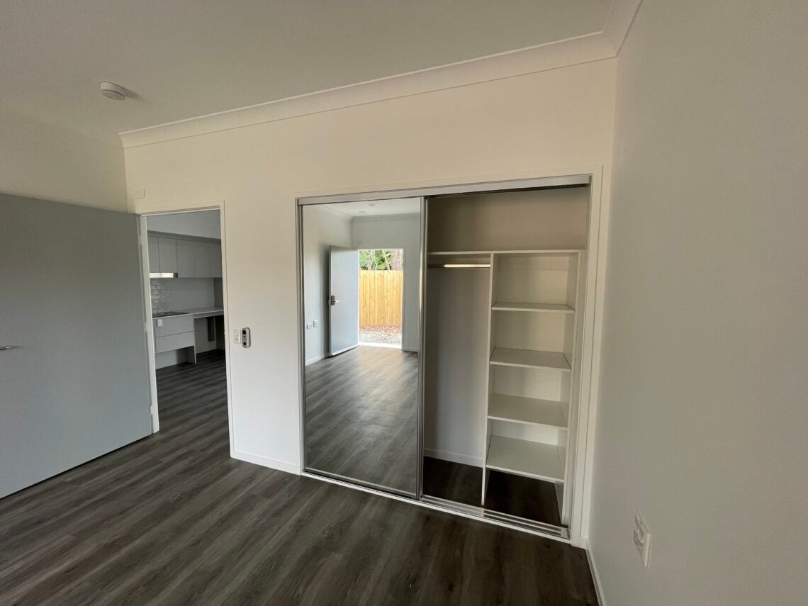 1-Bedroom + OOA HPS Villa in Murray Bridge — Home image 5